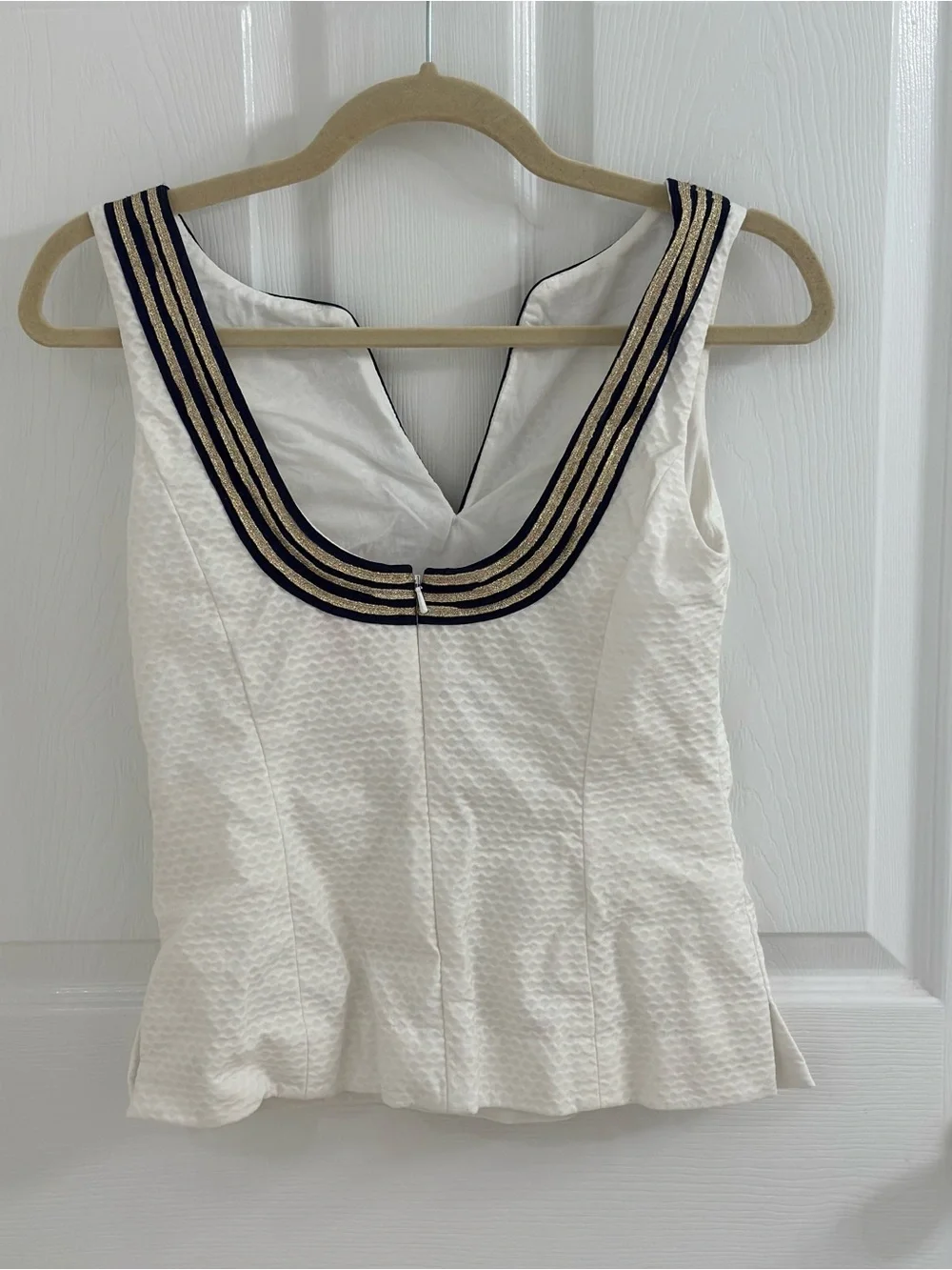 Lully Pulitzer White Embellished V-Neck Sleeveless Top